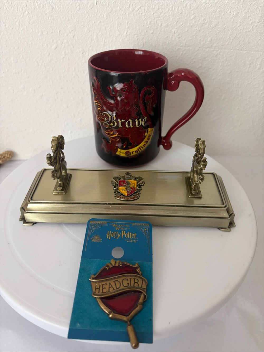 Warner Bros. Gryffindor  Harry Potter bundle